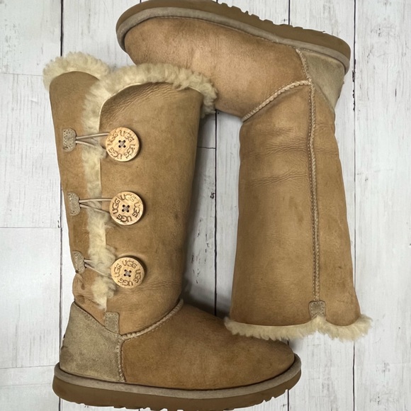 UGG Triplet Bailey Boot Size US 6 Pre-owned - Picture 3 of 14